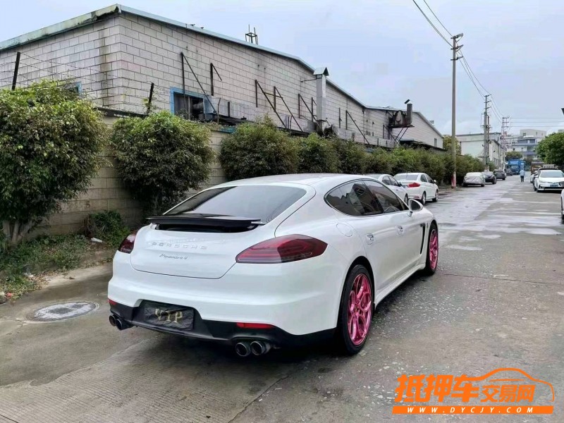 廣州13年保時捷帕拉梅拉3