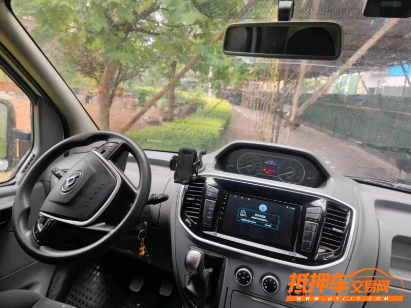 鄭州21年大通V804