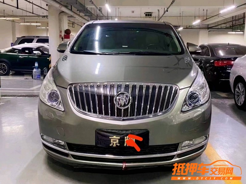 北京16年别克GL81