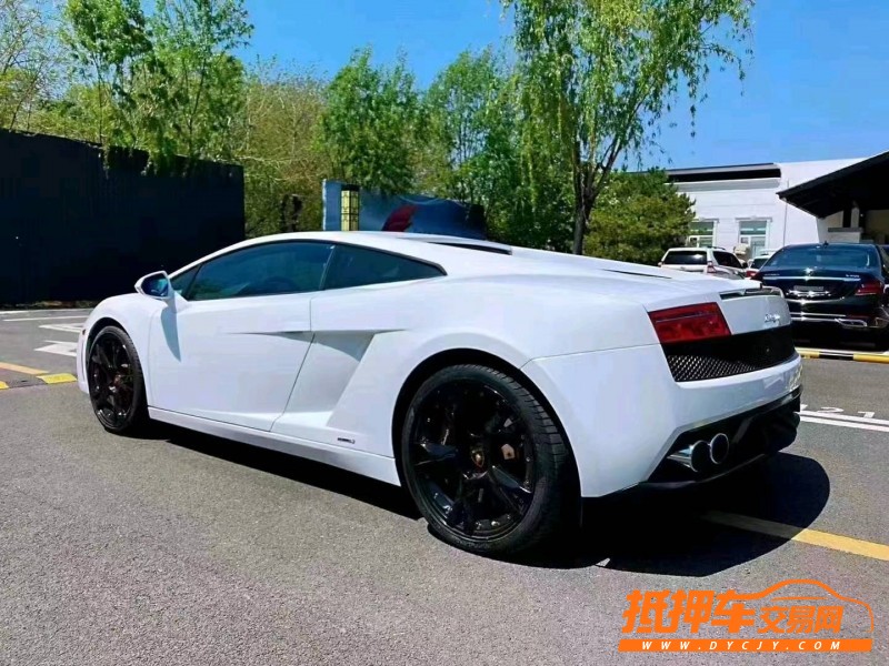 北京13年蘭博基尼Aventador8