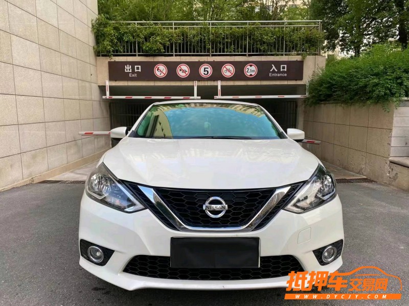 淮南21年日產軒逸1