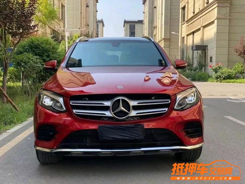 吉安19年奔馳GLC1
