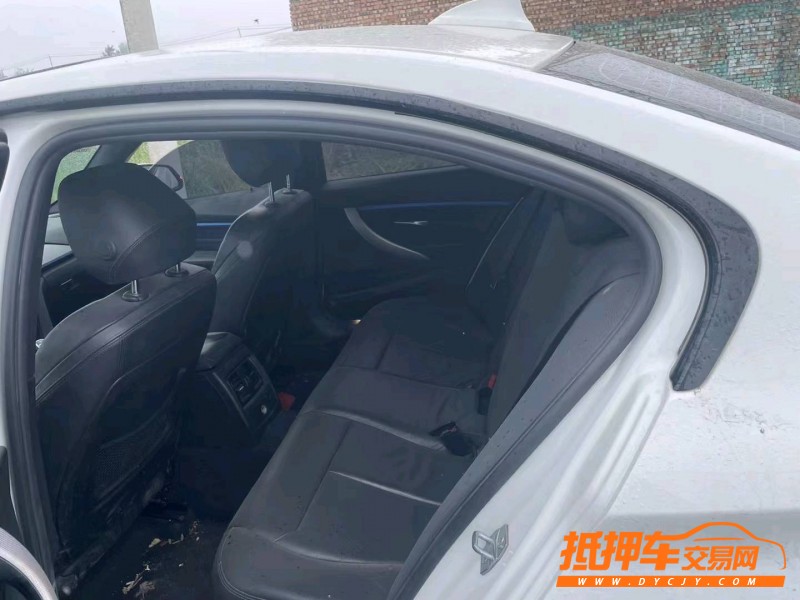 潍坊18年宝马3系2