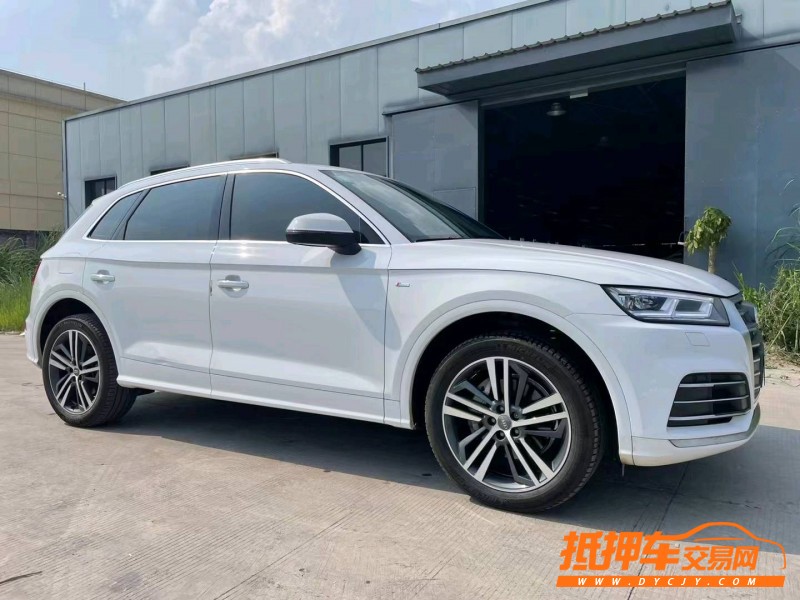 北京21年奥迪Q53