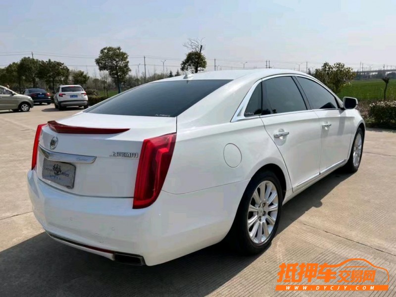 盐城13年凯迪拉克XTS6