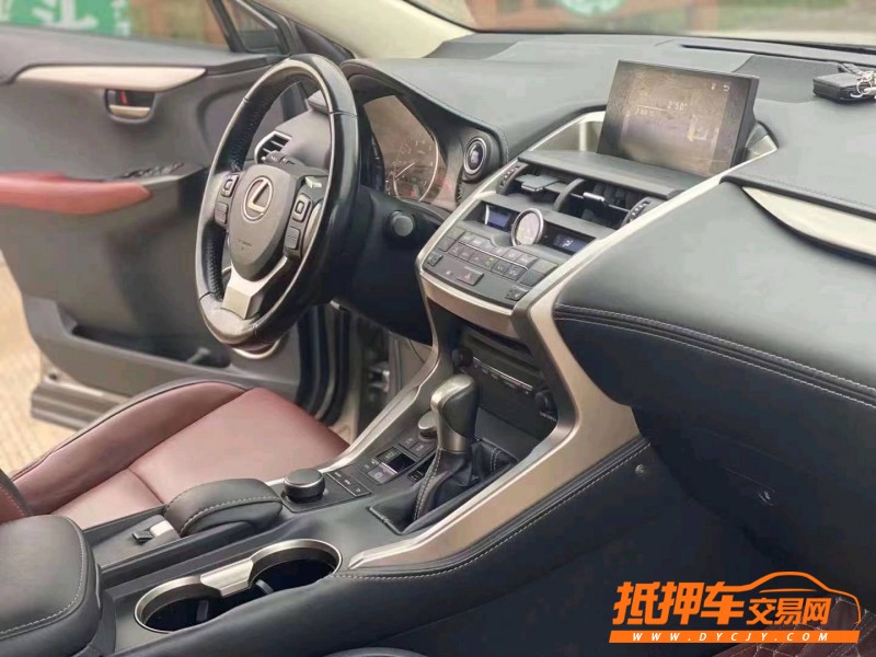 廣州16年雷克薩斯NX3