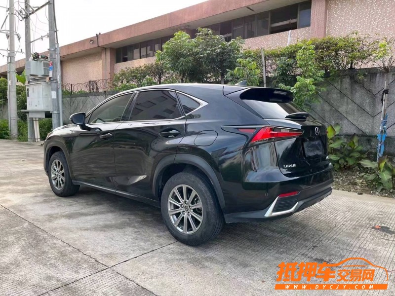 廣州17年雷克薩斯NX8