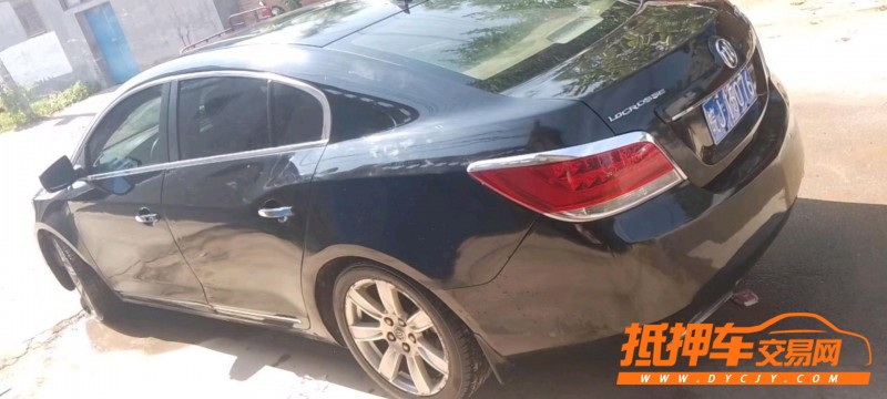 北京11年别克君越4