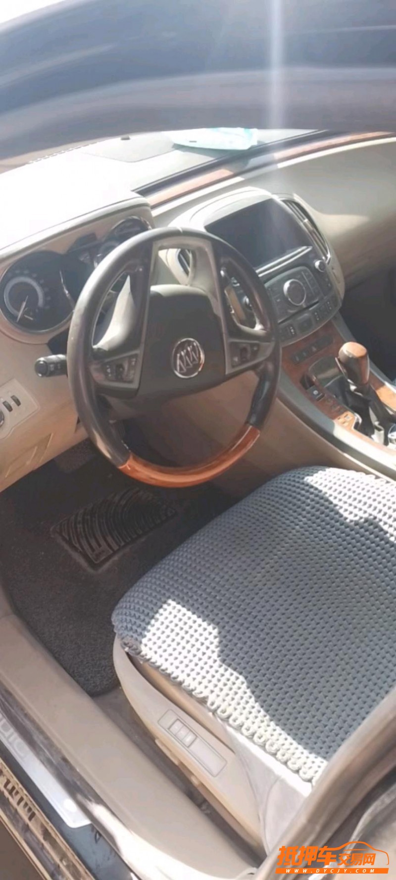 北京11年别克君越9