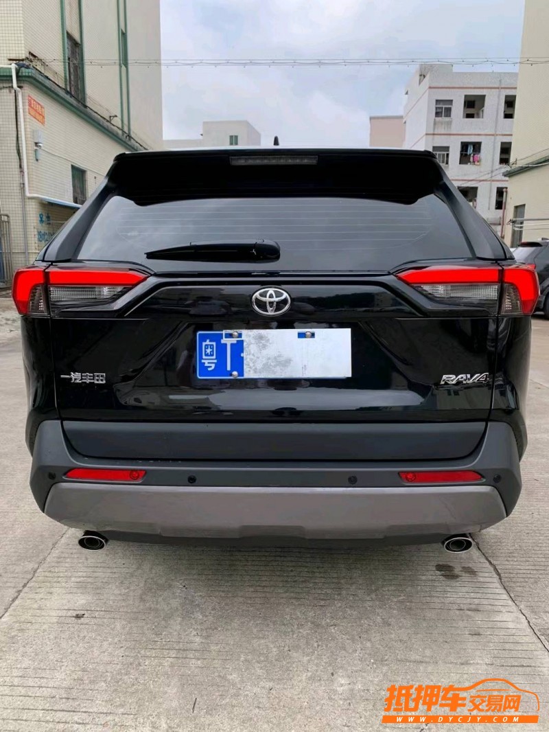 中山22年丰田RAV41
