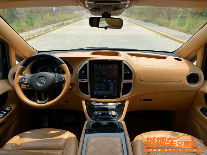 盐城19年奔驰威霆4