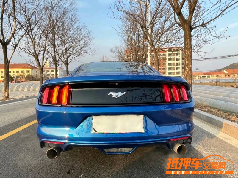 青岛17年福特野马5