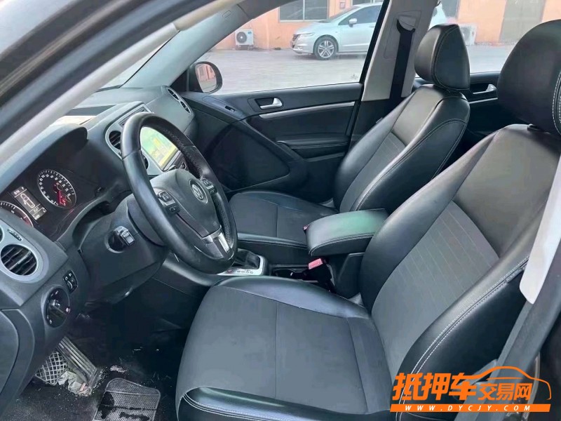 潍坊16年大众途观6