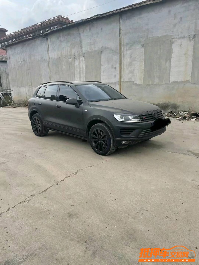 潍坊17年大众途锐7