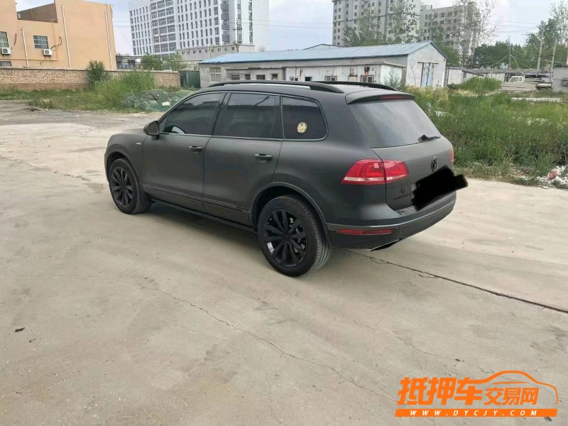 潍坊17年大众途锐6