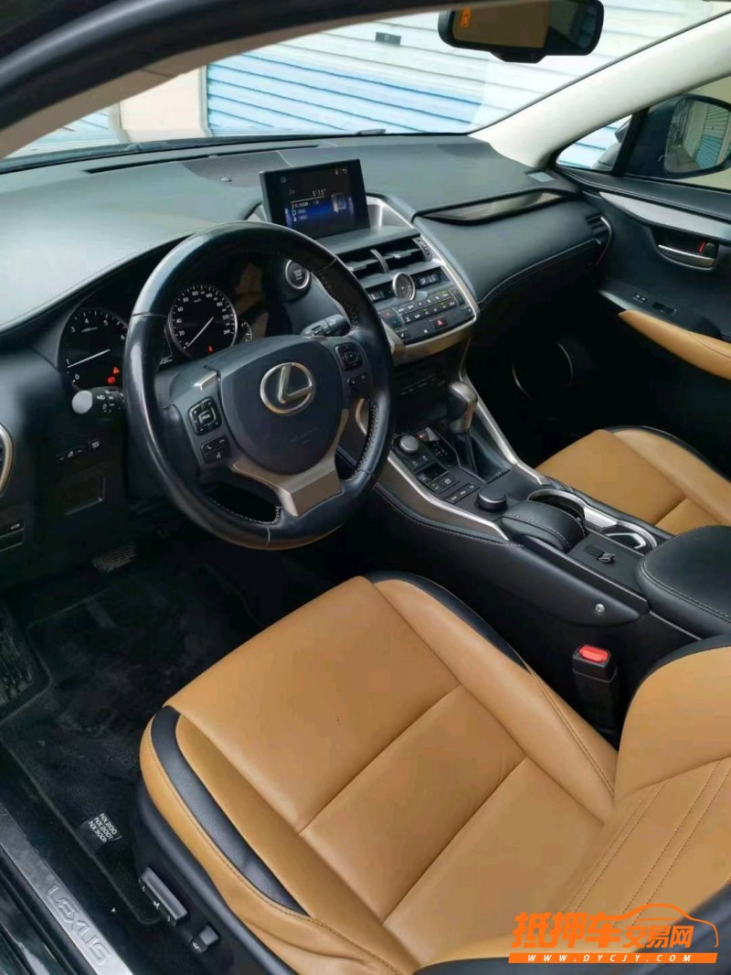 潍坊16年雷克萨斯NX8