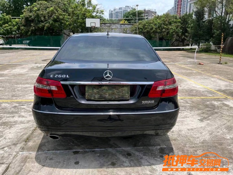 防城港13年奔馳E2