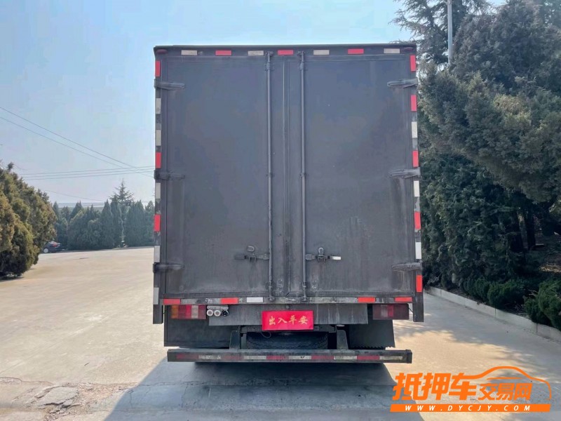 煙臺19年卡車系列重汽豪沃9