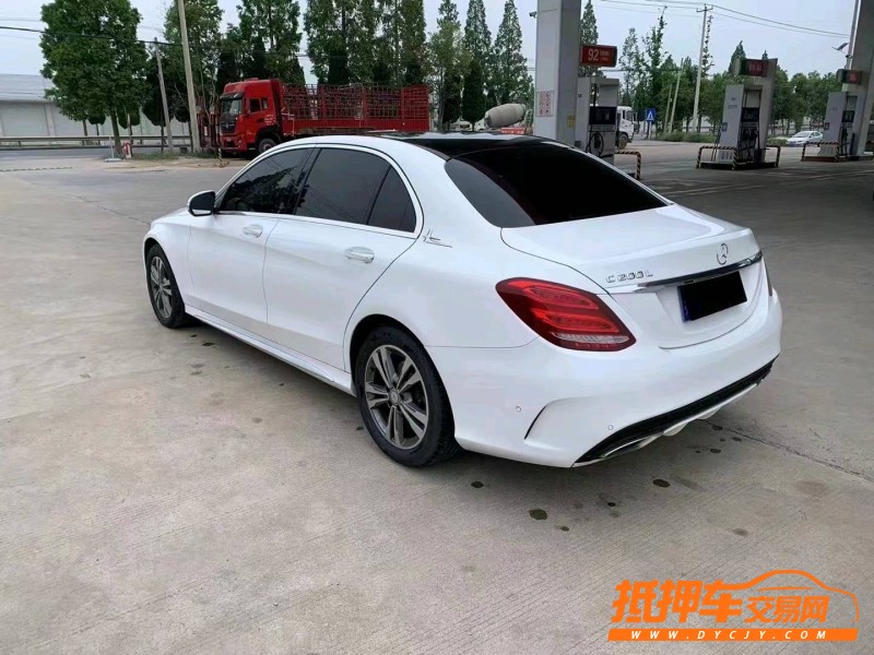 徐州18年奔驰C2