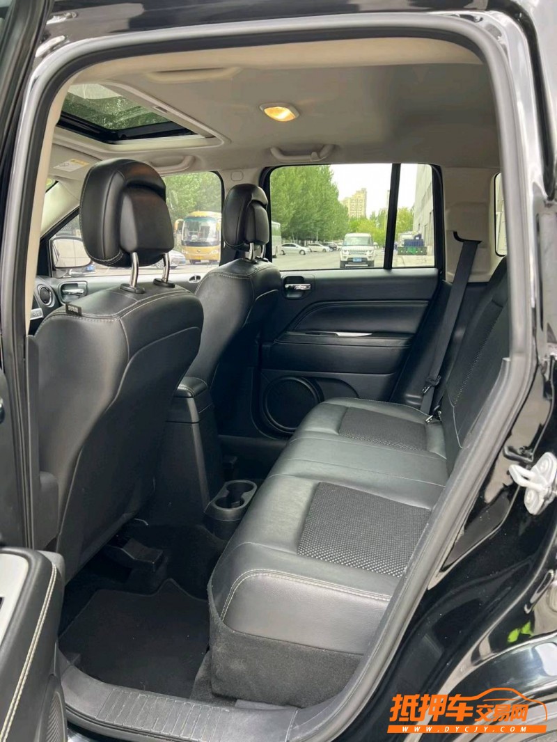 沈阳16年Jeep指南者6