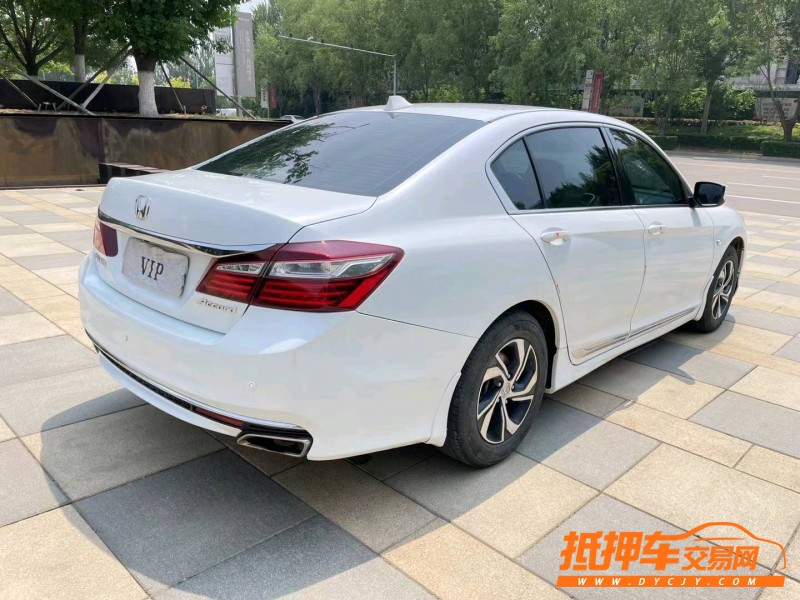 沈阳16年本田雅阁4