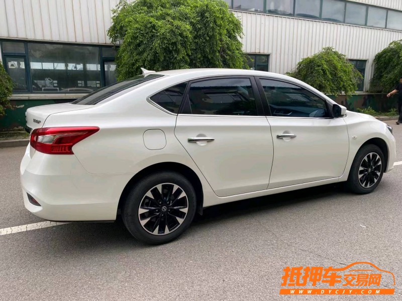 沈陽20年日產軒逸5