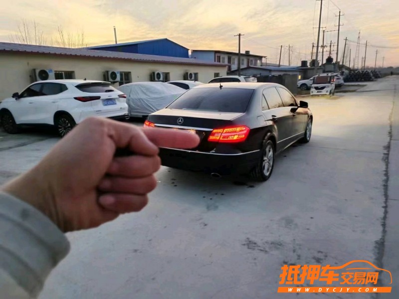 潍坊11年奔驰E5