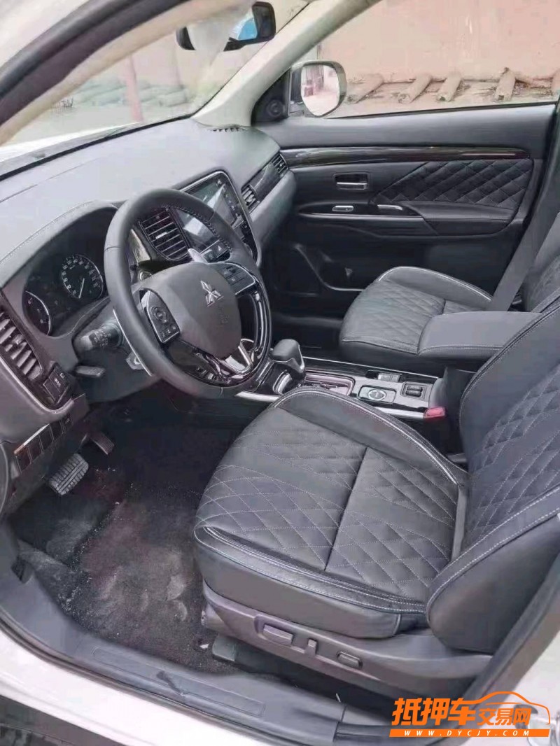 北京21年三菱欧蓝德4