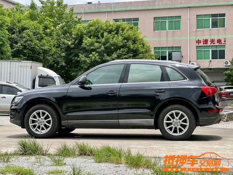 东莞11年奥迪Q54