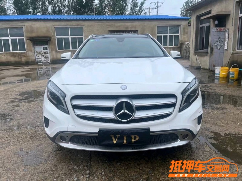沈阳17年奔驰GLA1