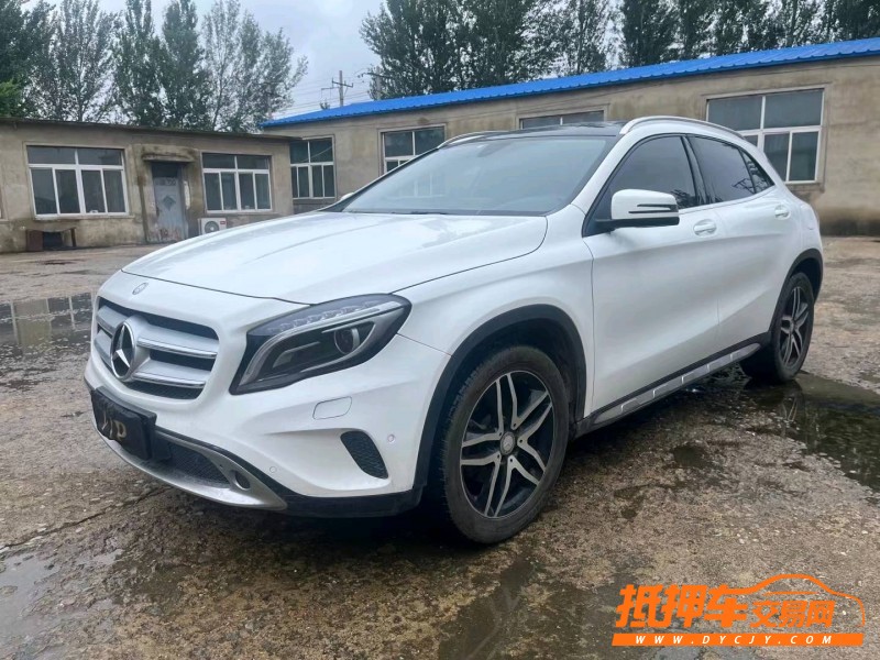 沈阳17年奔驰GLA2