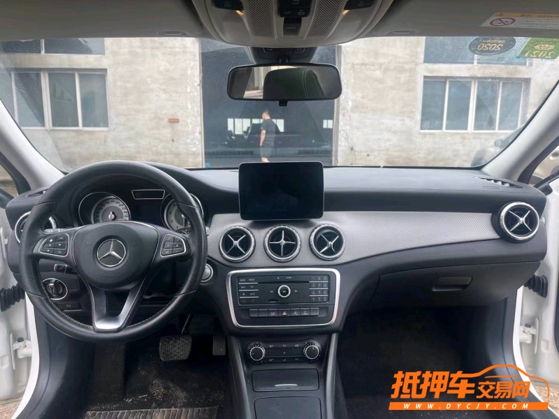 沈阳17年奔驰GLA4