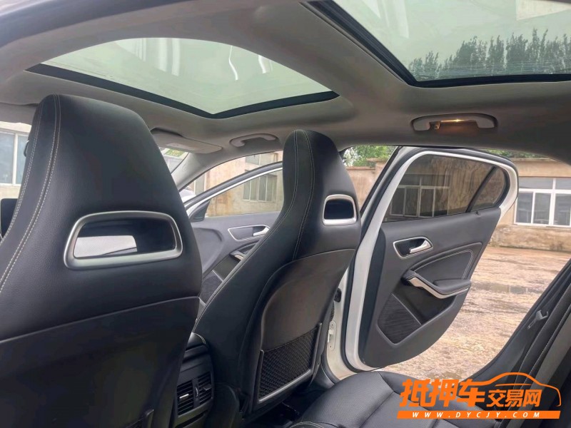 沈阳17年奔驰GLA5