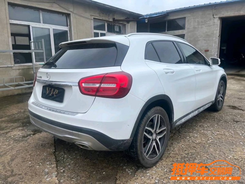 沈阳17年奔驰GLA6
