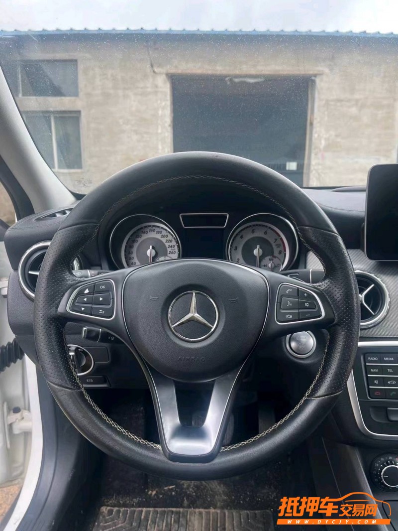 沈阳17年奔驰GLA8