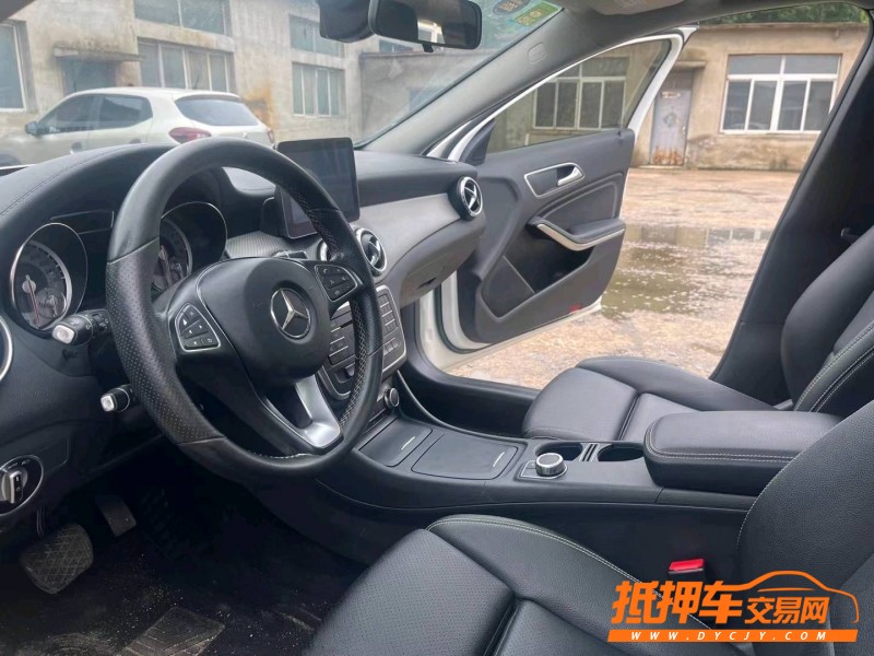 沈阳17年奔驰GLA9