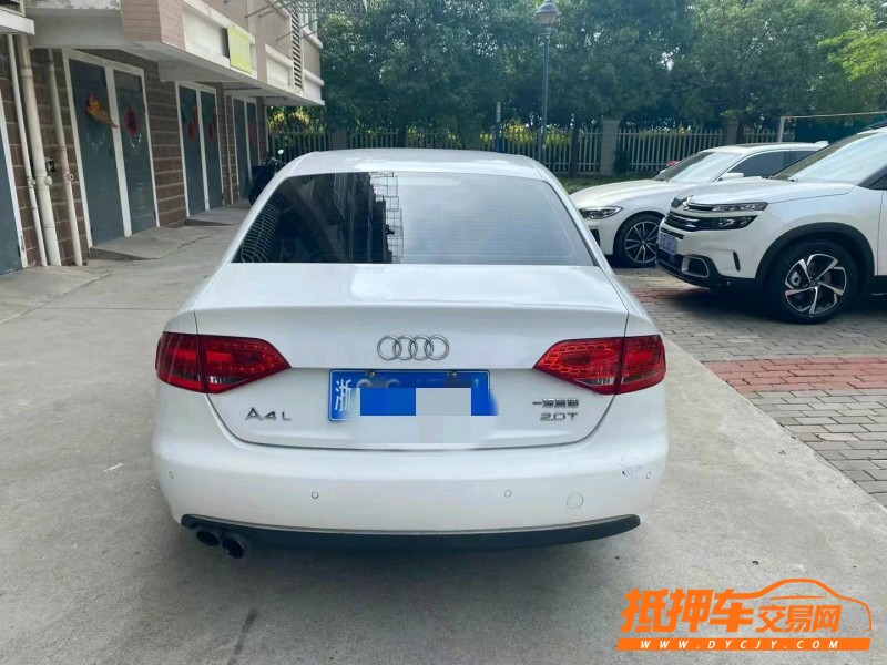 連云港11年奧迪A4L9