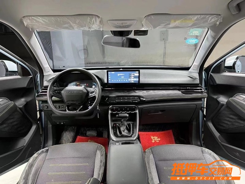成都20年寶駿RS36