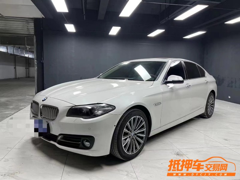 成都15年寶馬5系4