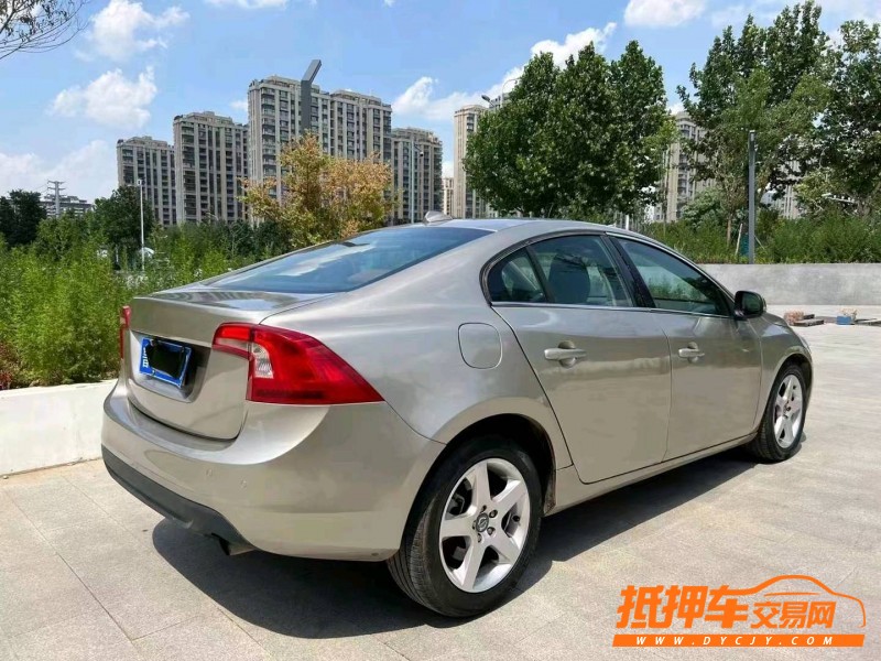 濰坊15年沃爾沃S60L4