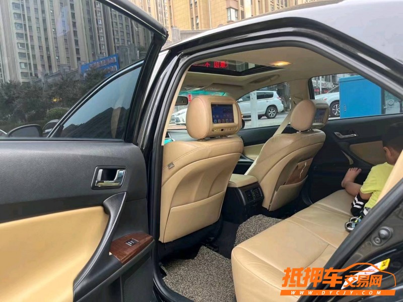 潍坊14年丰田锐志8