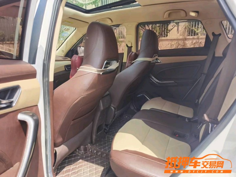 蘇州17年獵豹汽車CS95