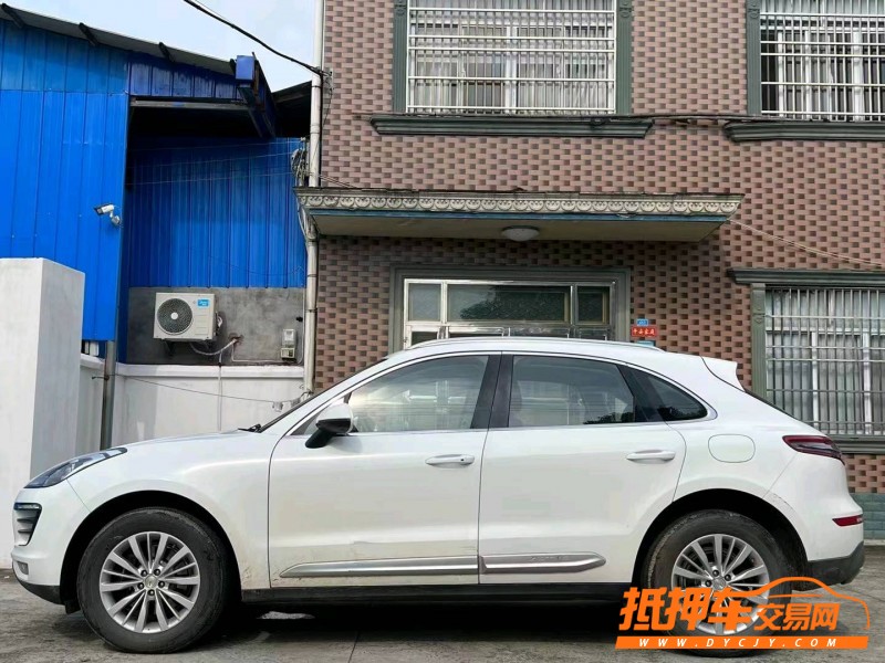 鄂州19年眾泰SR97