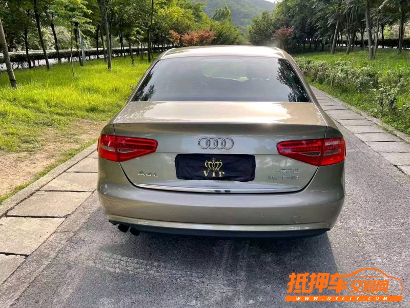金華13年奧迪A4L3