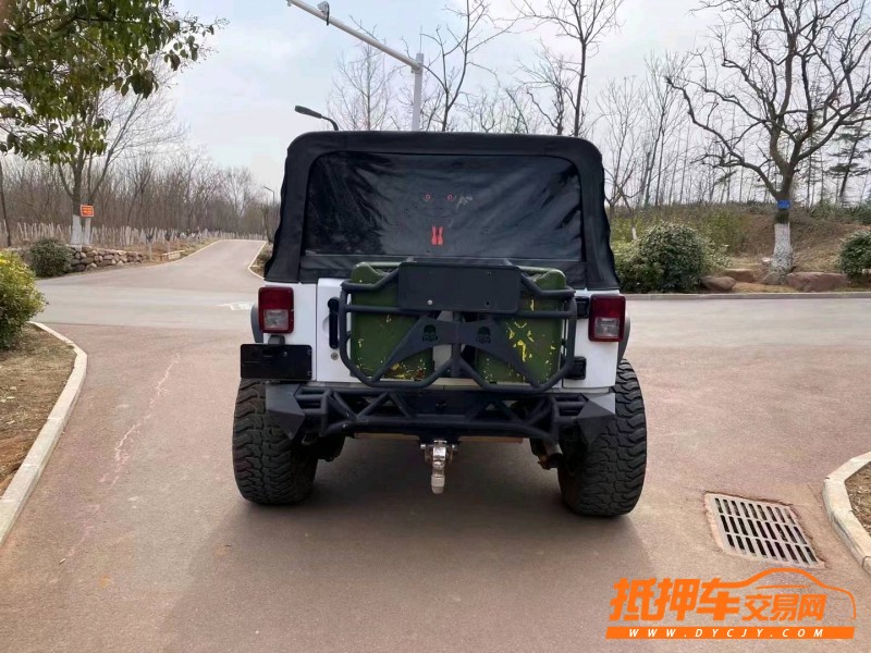 淄博12年Jeep牧馬人9