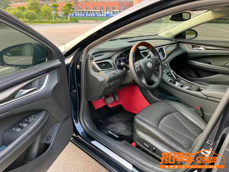 北京20年别克君越7