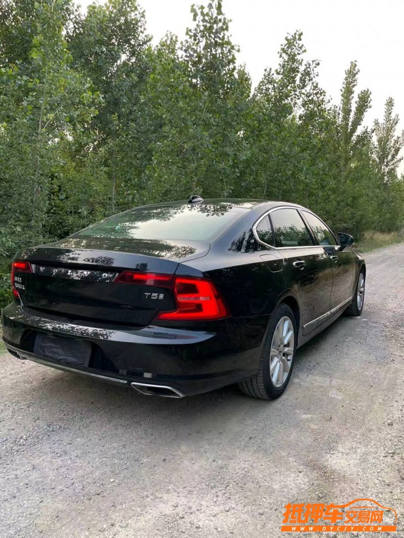 泰安19年沃爾沃S904