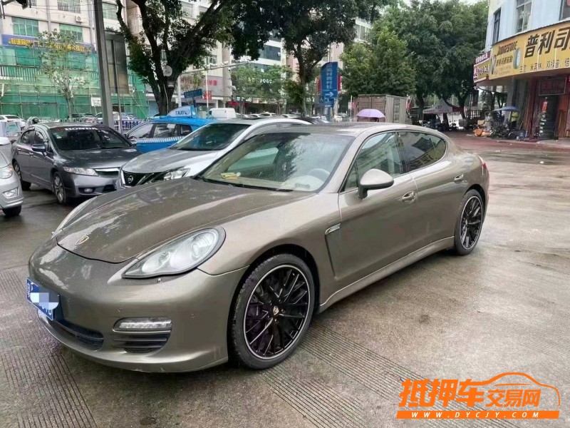 江門11年保時捷帕拉梅拉3
