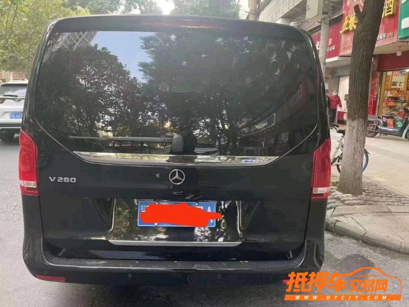 宜昌21年奔馳V2
