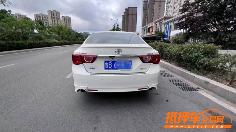 潍坊16年丰田锐志5